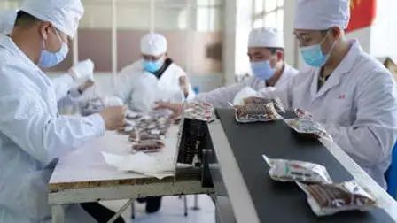 人民日报深夜惊雷：中医药在两次抗疫中的卓越表现