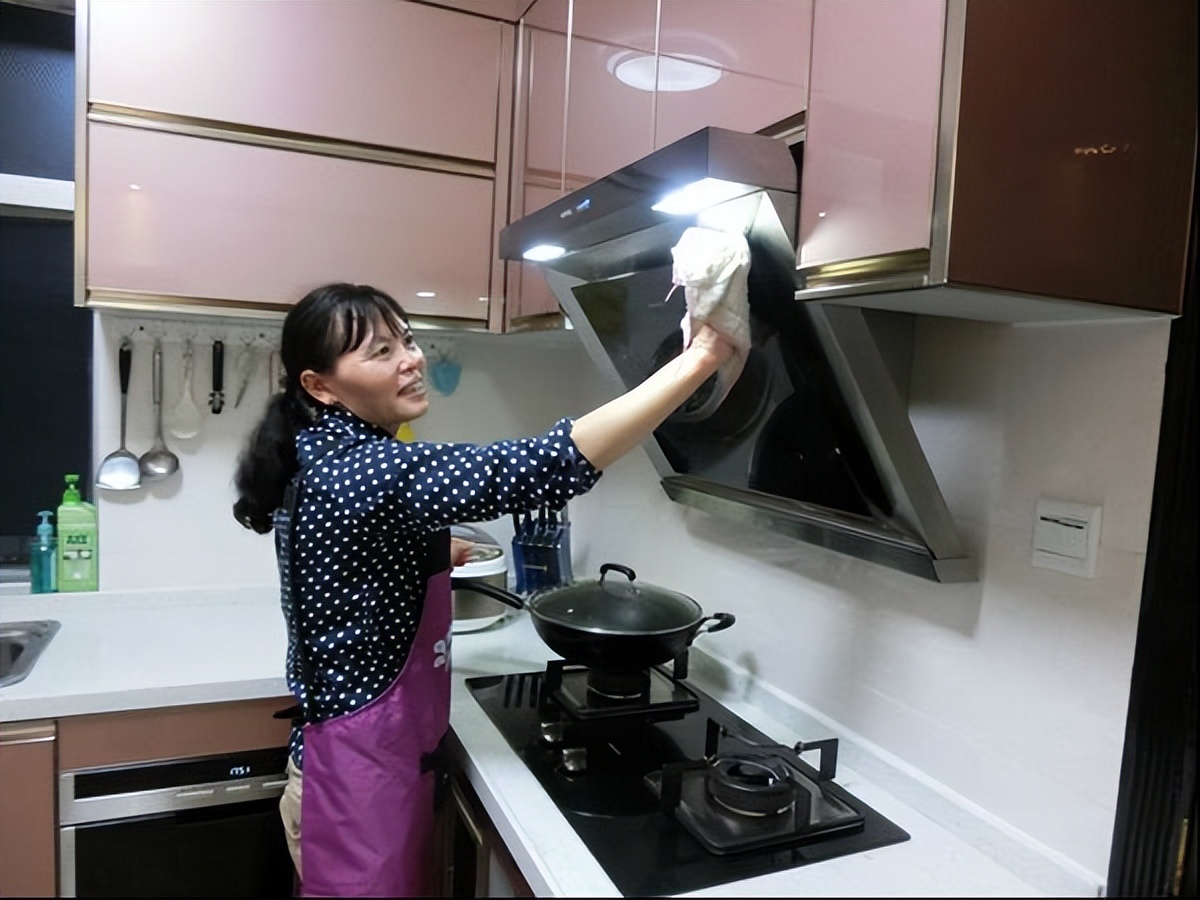 住家保姆的价格45岁保姆直言