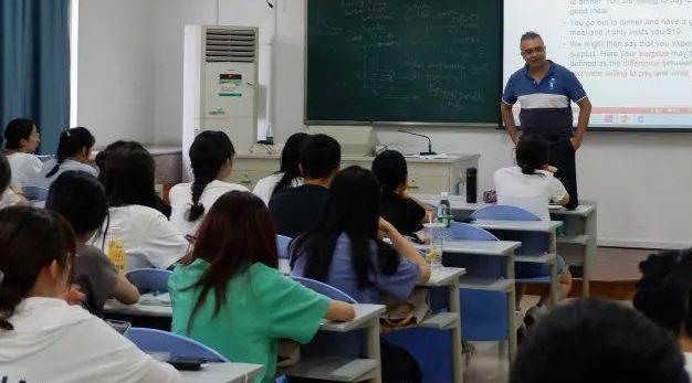 贵州省高校排名新鲜出炉！贵州大学实力夺榜，贵州师范荣登第二