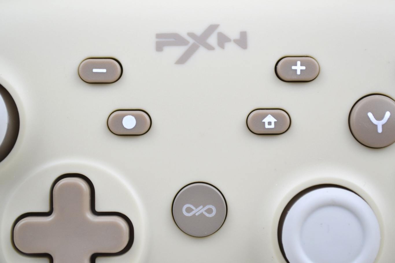 平替Switch PRO手柄 颜控性能我都要 莱仕达P50无线游戏手柄