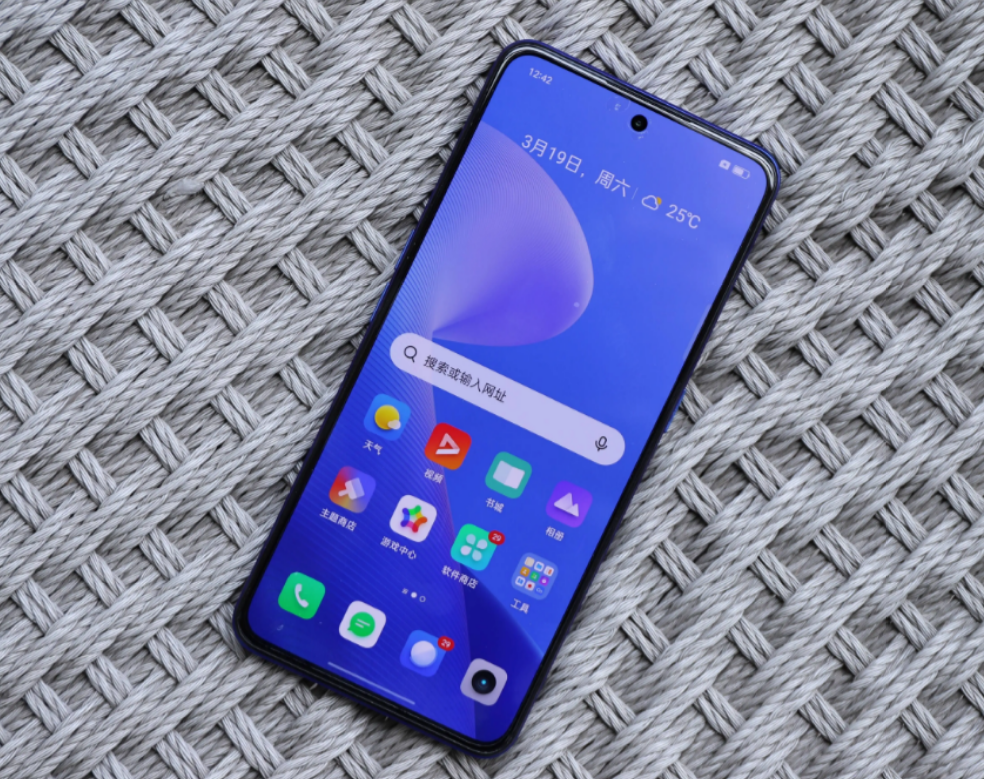 赚钱不容易，这4款手机很“全面”，能再战五年，适合上班打工人