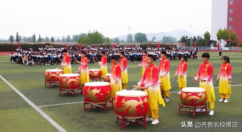 日照市金海岸小学课间操(日照市：走向操场 走进大自然 走到阳光下 学校体育蓬勃发展)