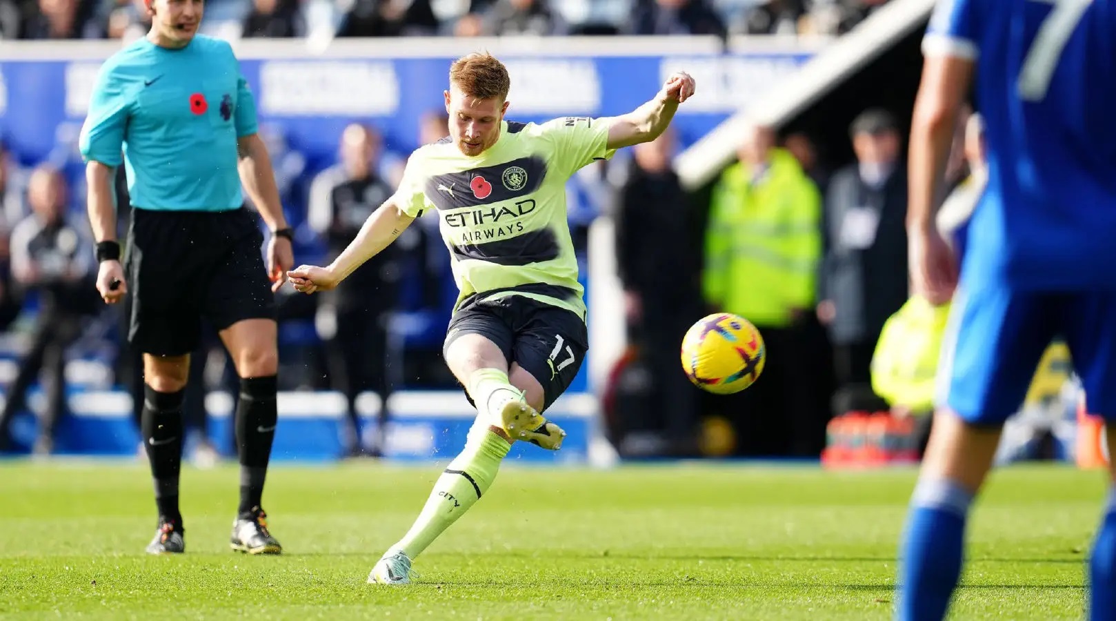 英超联赛杯决赛曼城(1-0!德布劳内创两大纪录!