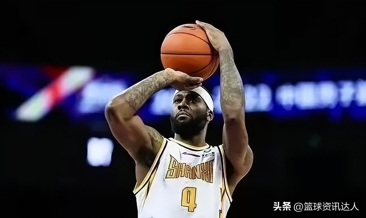 西蒙斯为什么不去cba其它球队（4消息！西蒙斯未签CBA，艾伦送合影，莫兰德有球训练，姚明高人气）