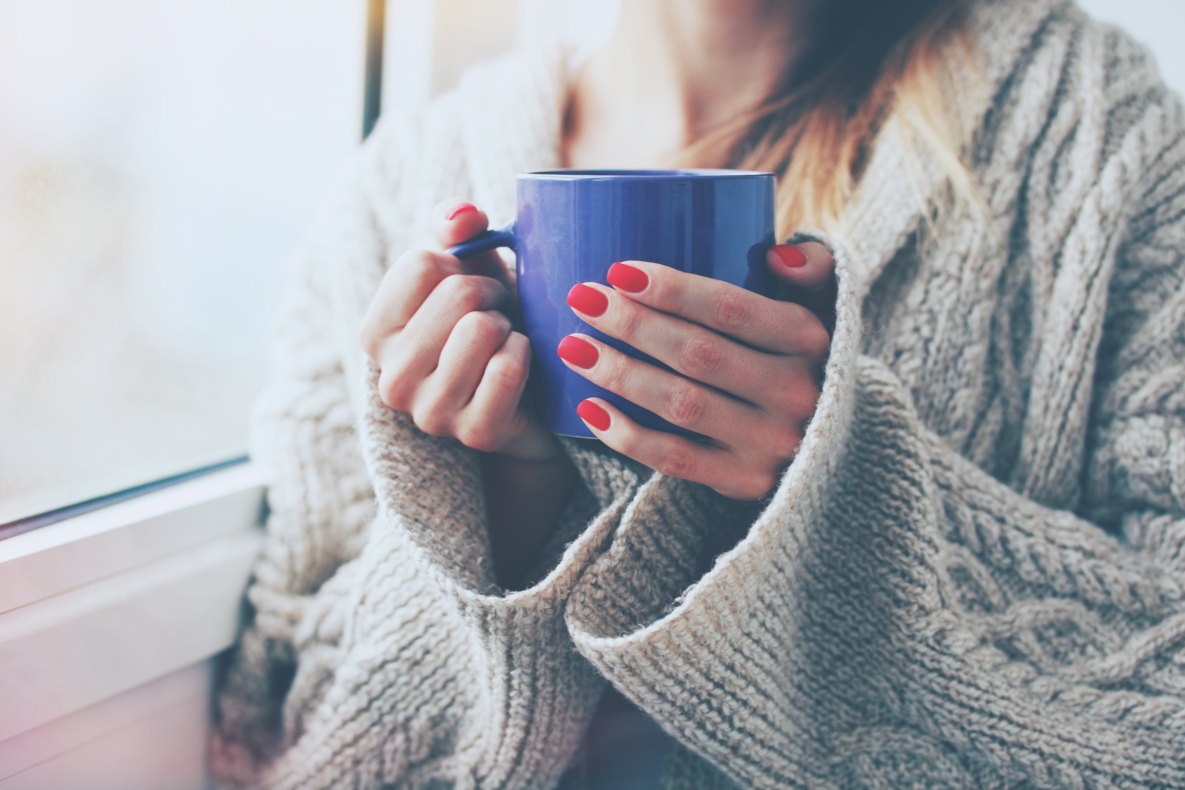 体内寒气过多，冬季就容易手脚发冷，这几个方法或可有效缓解