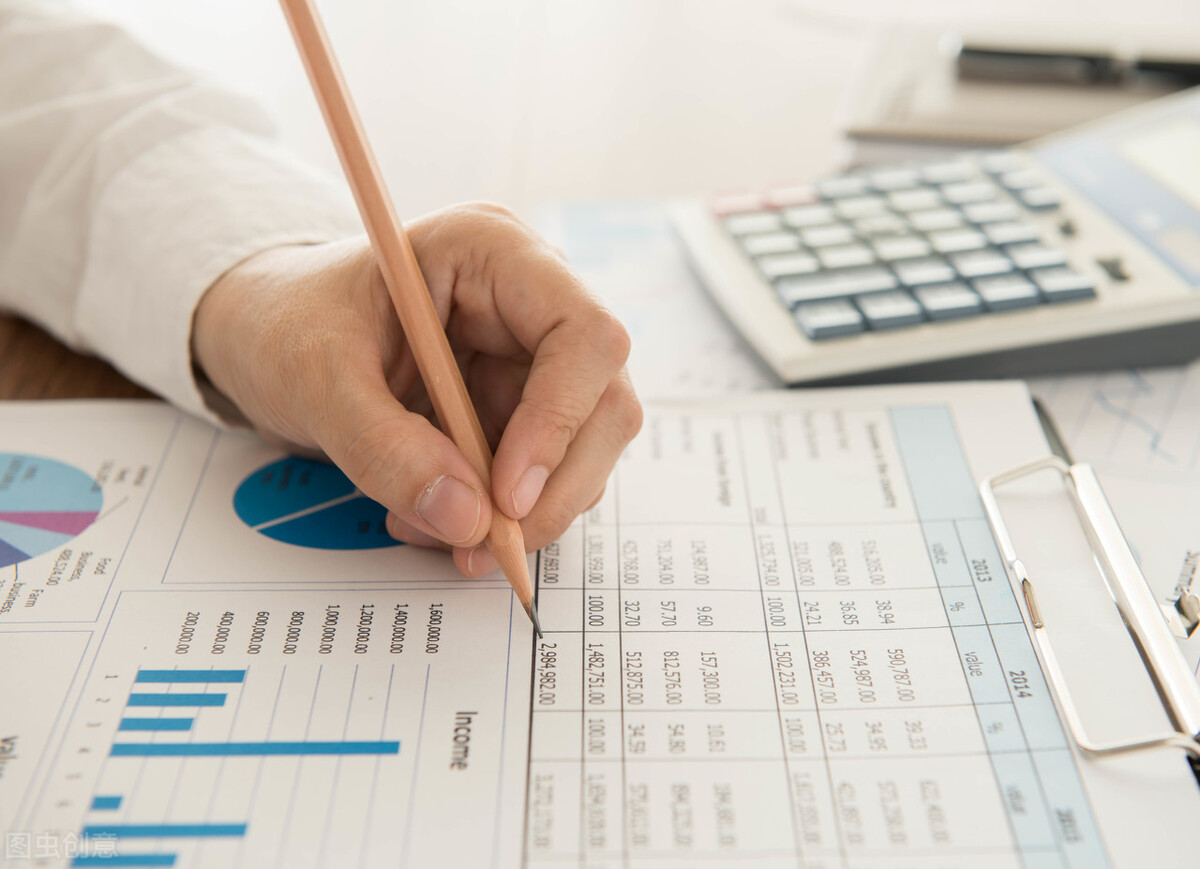 银行会计主管述职报告（财务述职报告范文最新）