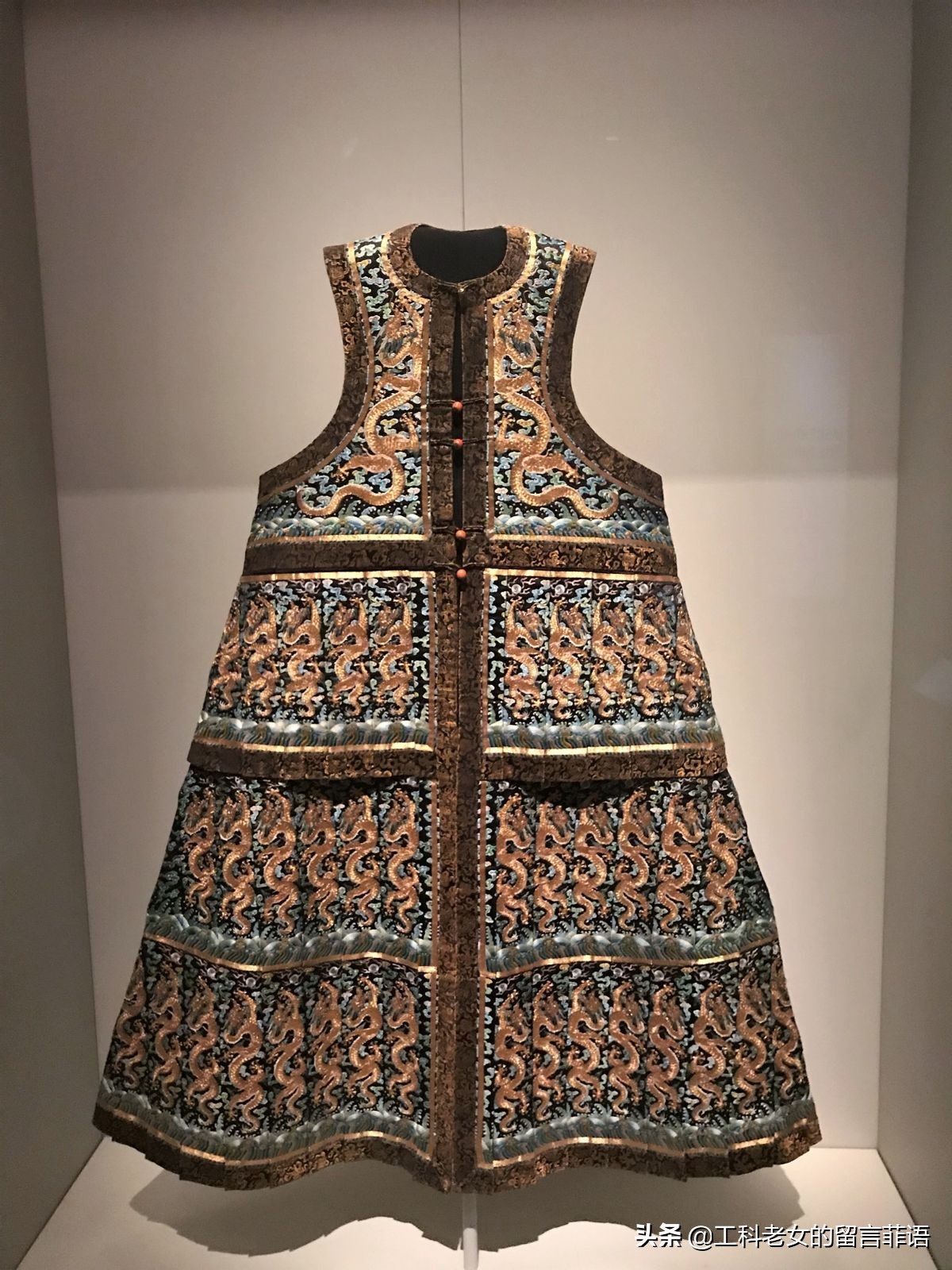 迪美博物馆：清代皇后的服饰有多美