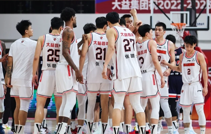 cba遼寧對廣東在哪里（CCTV5直播！遼寧男籃VS廣東宏遠，郭艾倫出戰，杜鋒全力復仇）