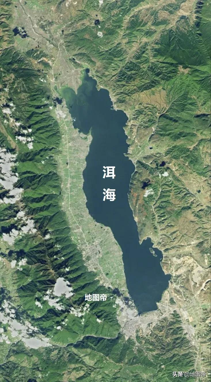 云南有三大湖,都是淡水湖,按面积排位是滇池,洱海,抚仙湖,按照水量