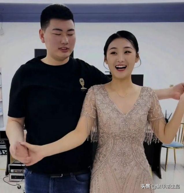 陈亚男被列入山东直播警示名单，离开朱单伟后将失去网红身份