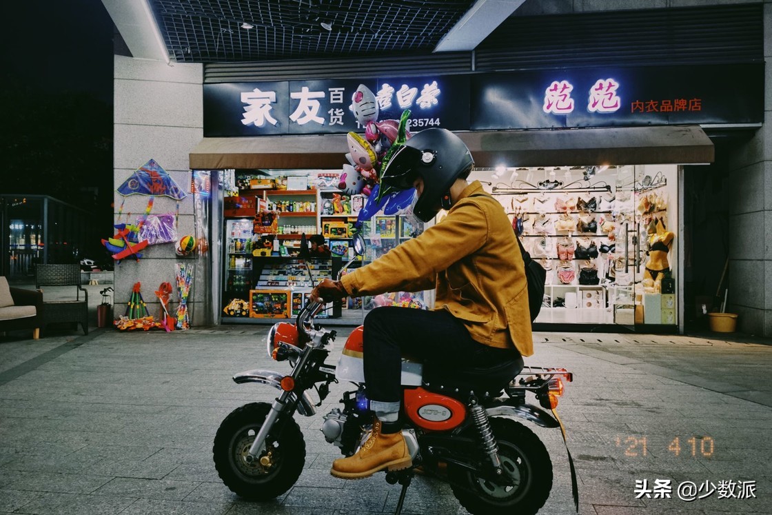 想入坑摩托车的新手该从哪里开始？