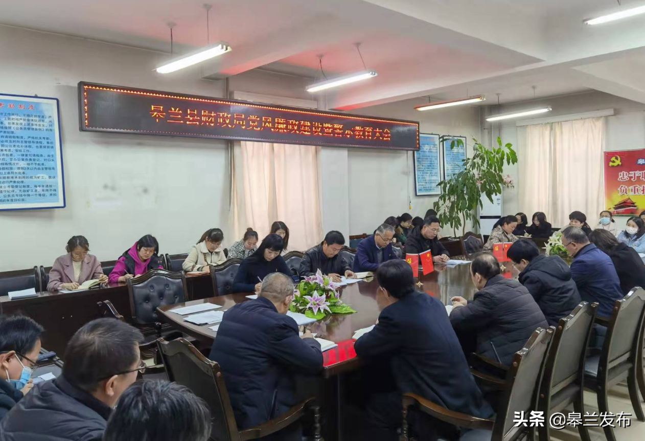 �����ز������ٿ�2022�굳���������辯ʾ�������