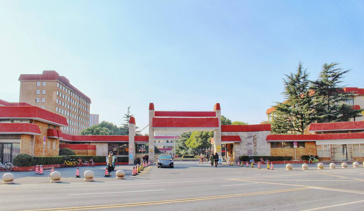 趣说教育：财经类高校报考热度降低，究竟是什么原因？