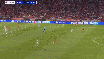 2011巴萨vs拜仁（拜仁vs巴萨复盘：各踢半场好球 哈维输掉中场胜负手）