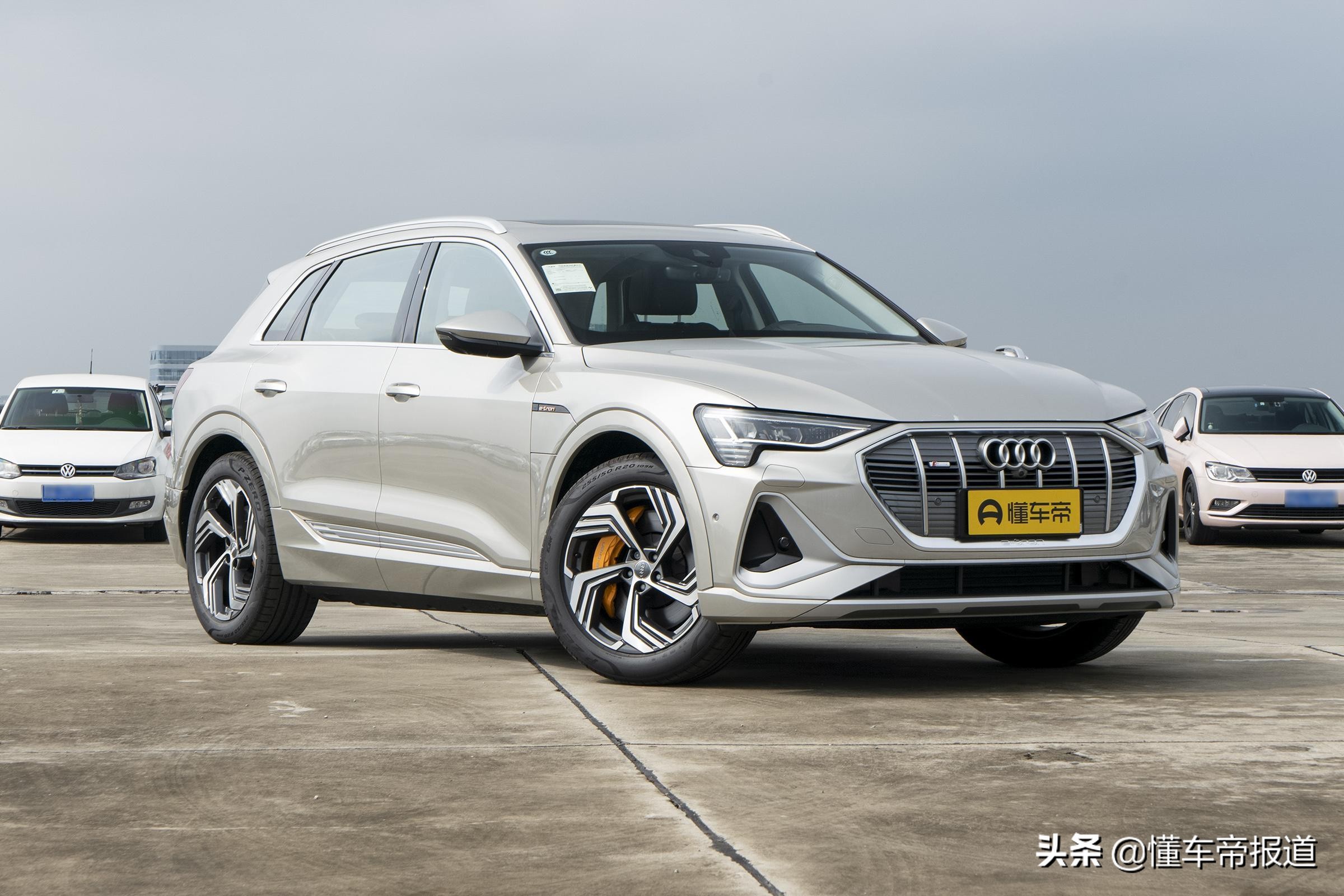 新车 | 国内参考价55万元起，新款奥迪e-tron谍照曝光，这次能火吗