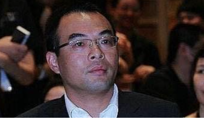 北京"天上人间"覆灭后,大老板覃辉全身而退,如今怎么样了?