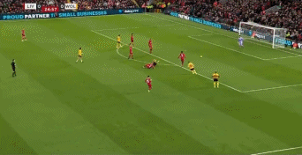 尤文1-2乌迪内斯遭绝杀（2-2！1-2！1-0！欧洲足坛疯狂一夜：4大豪门翻车，巴萨笑纳大礼）