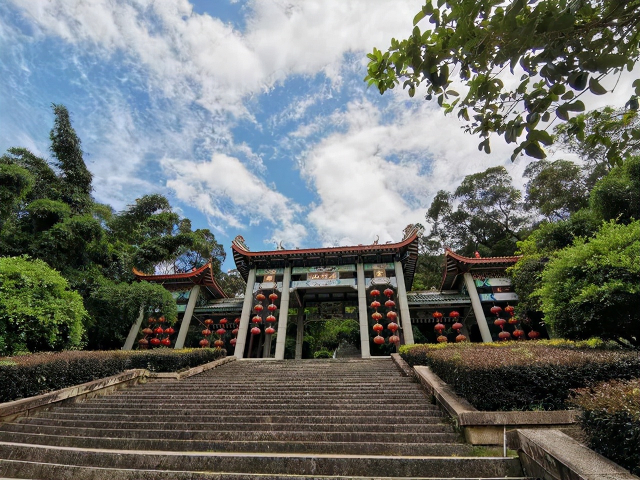 福州一定要去的景区，以石奇竹秀而得名，是休闲度假的好去处