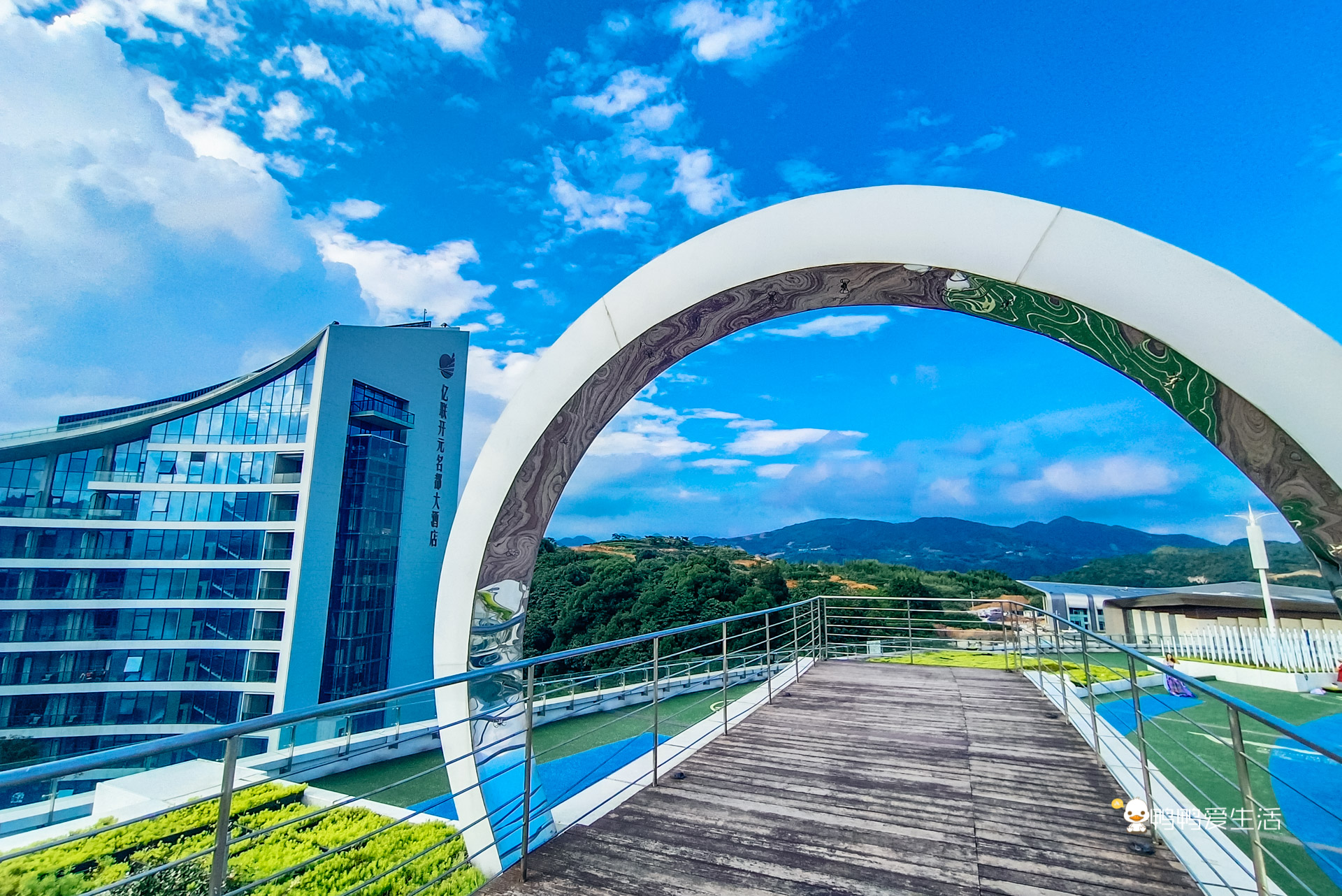 温州泰顺：住进超五星酒店泡温泉，假装在奈良逗小鹿，无比惬意