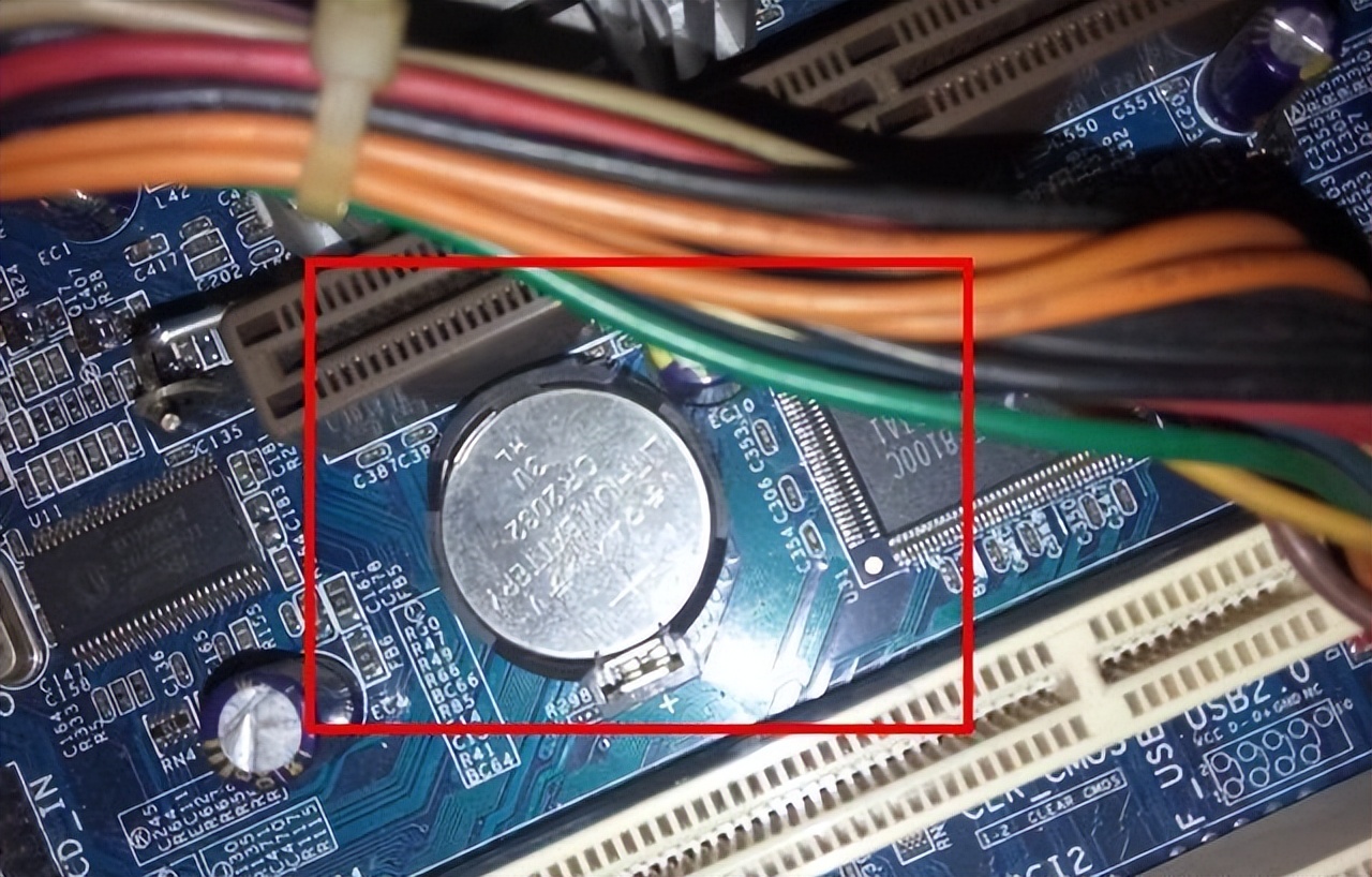 主板電池沒電了沒有及時更換會有什么后果？
