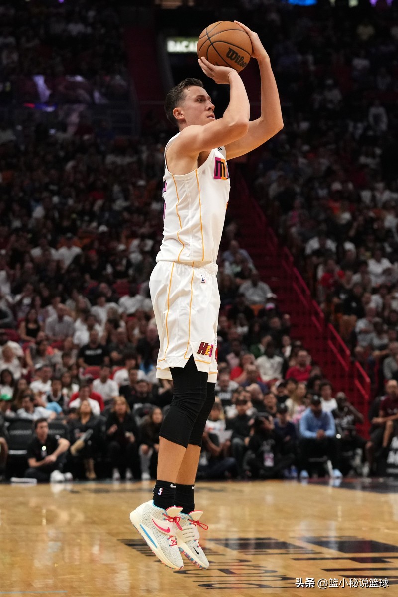 nba球員16號(hào)有哪些（2022-23 賽季每個(gè)球衣號(hào)碼的最佳 NBA 球員）