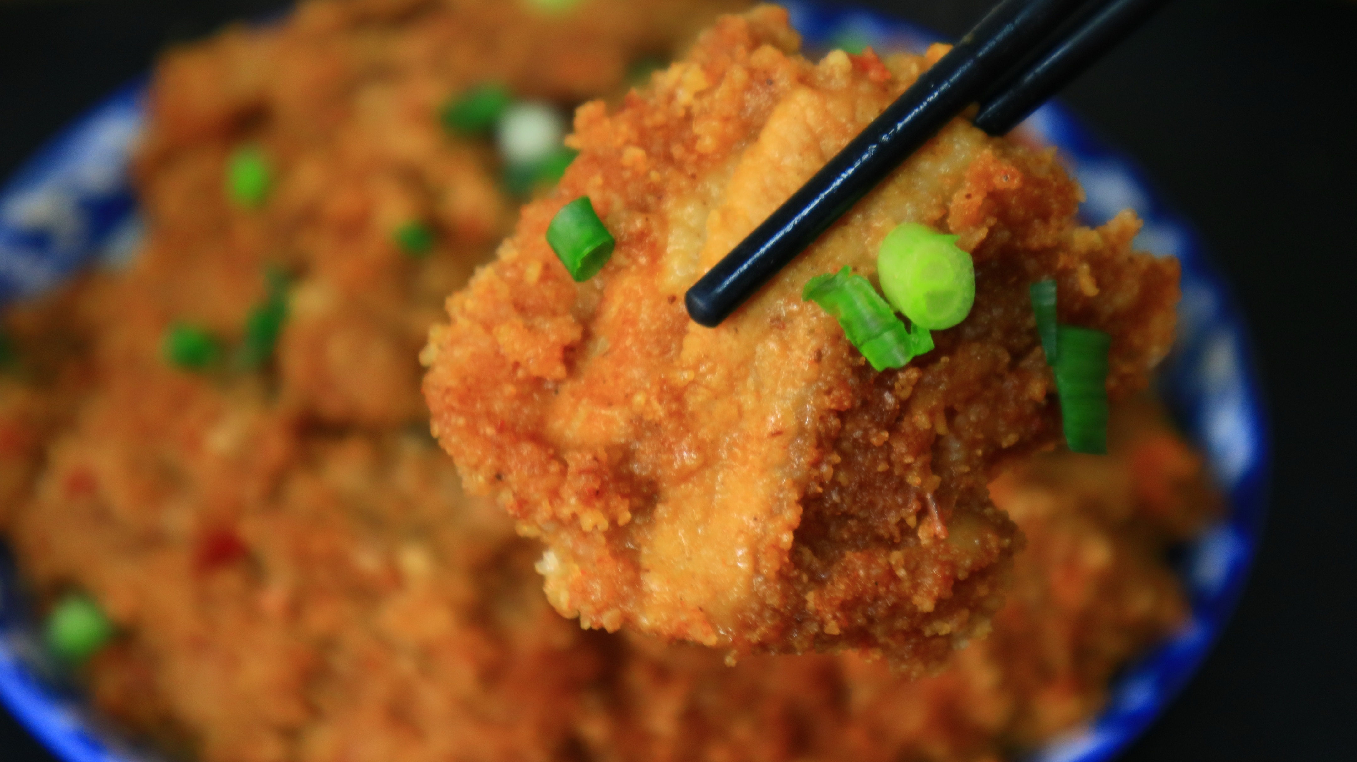 粉蒸肉怎么做（这应该是粉蒸肉最简单的做法，不用炒不用泡，肉片软糯，香而不腻）