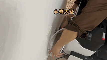 拖地哪家强？四款热销扫拖机器人实测（石头/云鲸/360/科沃斯）