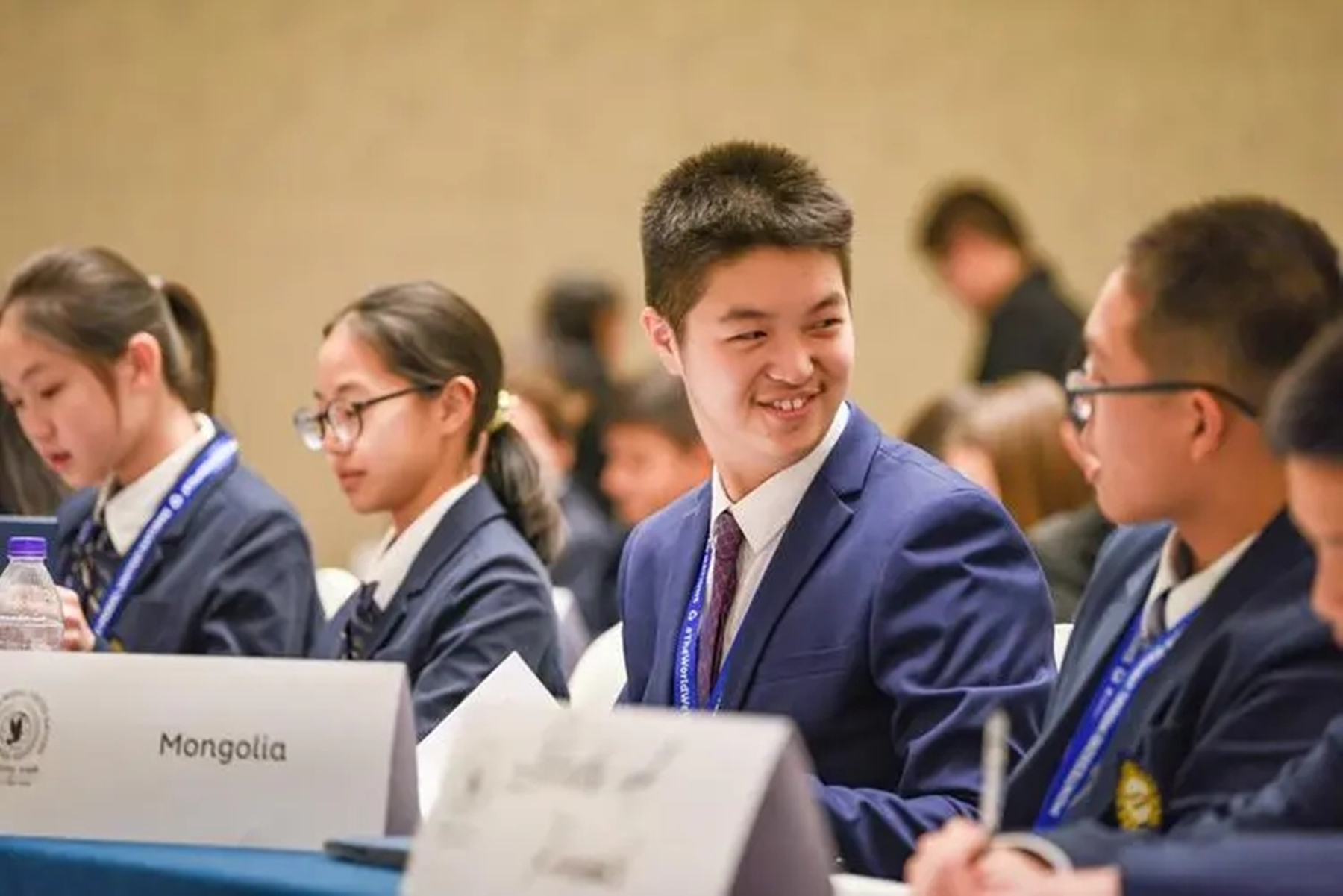 2010年高考成绩703分的李泰伯，被11所美国大学拒收后，结局如何