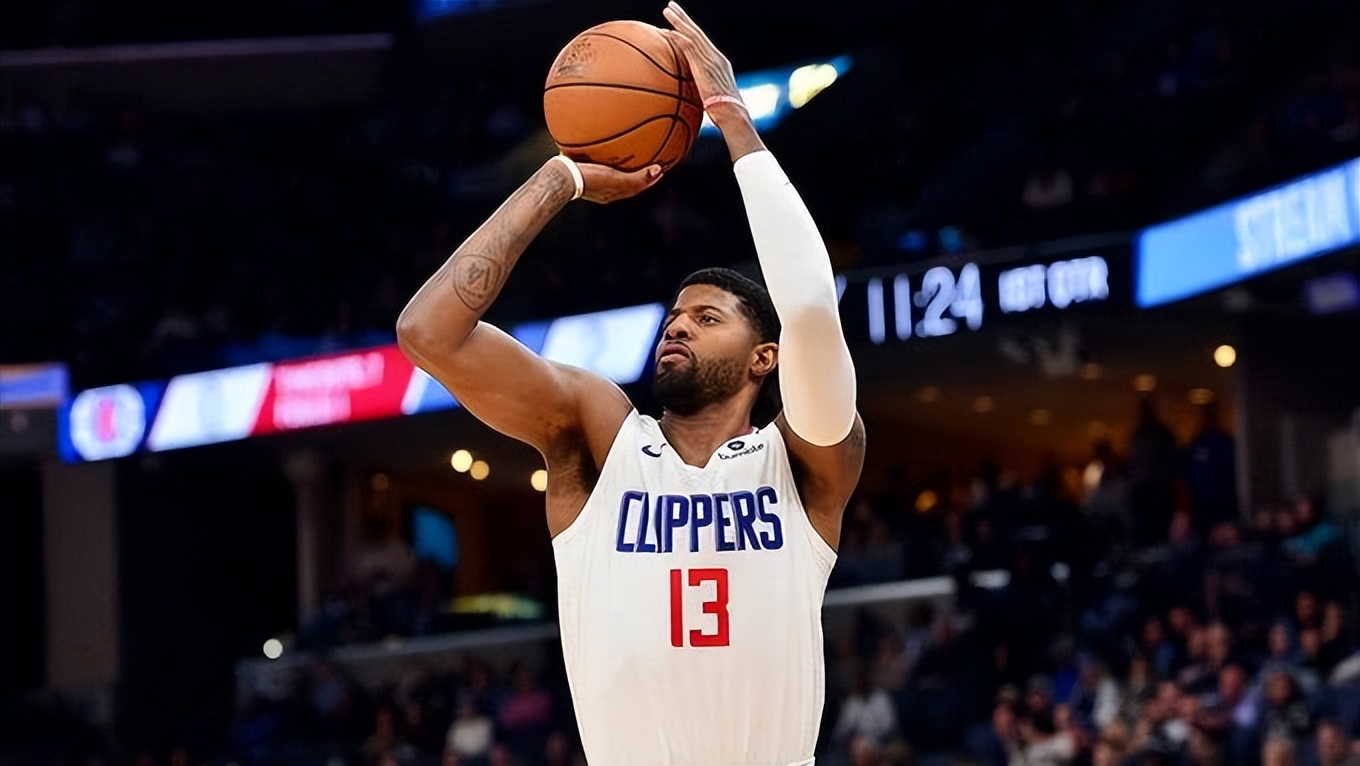 本赛季的快船该何去何从(快船乱象,拿命c的乔治,看饮水机的莱昂纳德)