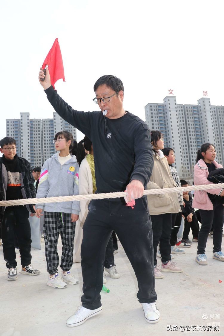 “一根绳一条心 拔河比赛聚人心”——2022年春期赵河学校拔河比赛