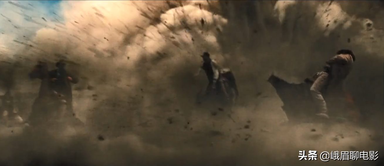 7勇士对抗200雇佣兵，除暴安良伸张正义，从头爽到尾的西部动作片