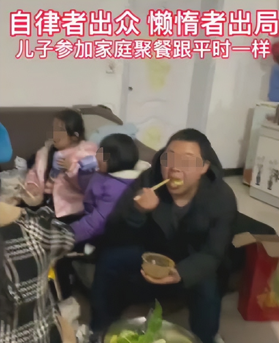 高中母亲骄傲晒儿子“学习照”，满心等表扬，却意外受嘲：不合群