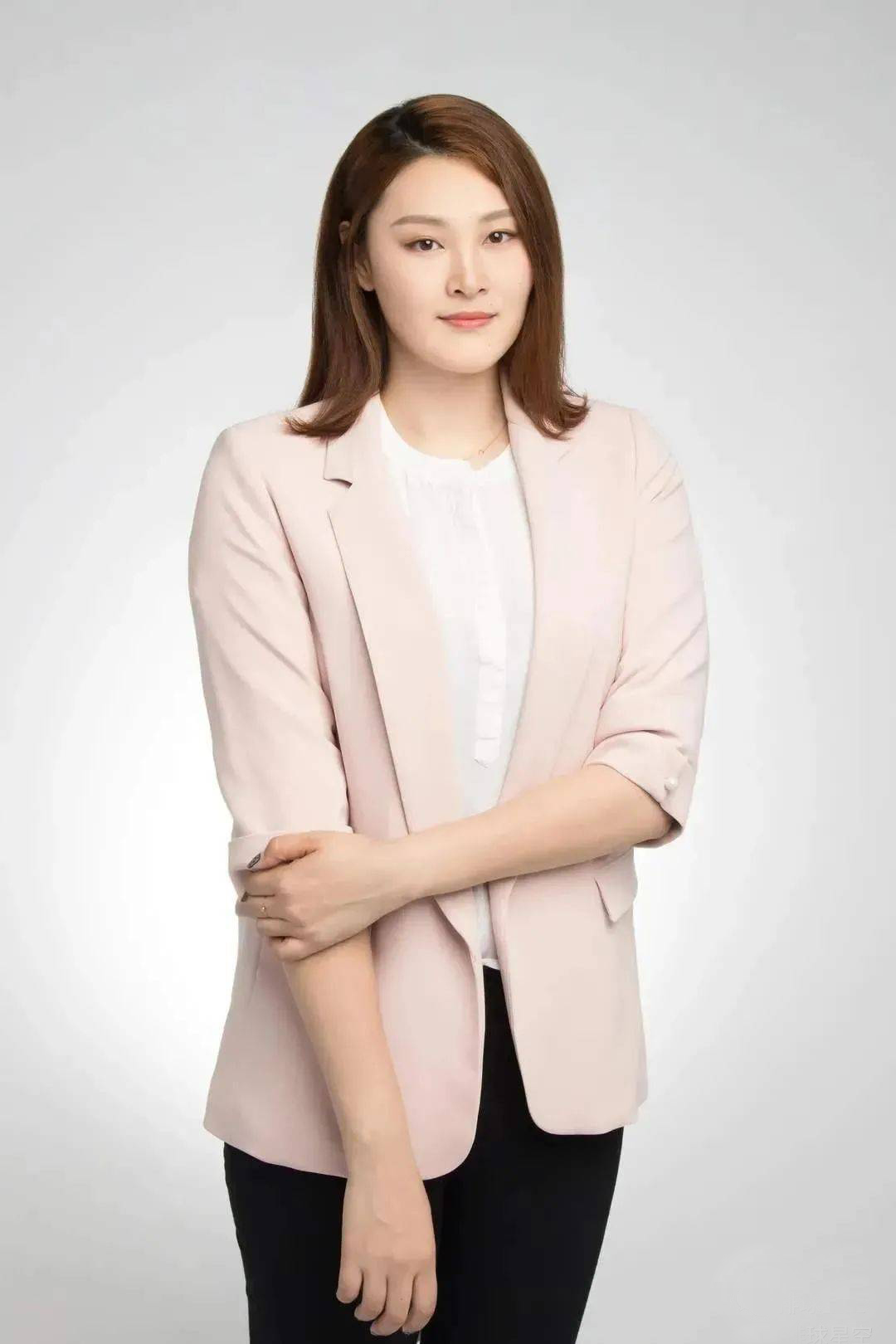 王一梅11年世界杯得分("青铜一代"王一梅:实力超群却遗憾深深,34岁