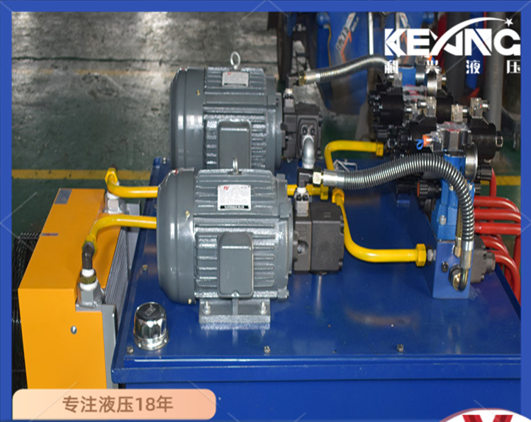 金属切削机床中的液压系统 - 液压汇