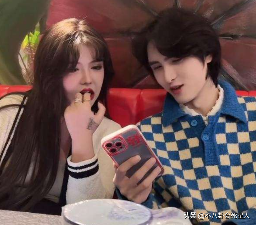 网红为了火干过的离谱事：痞幼把小姑当亲妈，殷世航租个人当亲爹