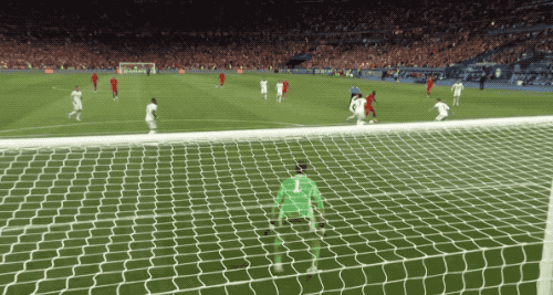 2017欧冠决赛皇马对利物浦（1-0利物浦！皇马14次问鼎欧冠 射门4-24再造经典 本泽马进球被吹）