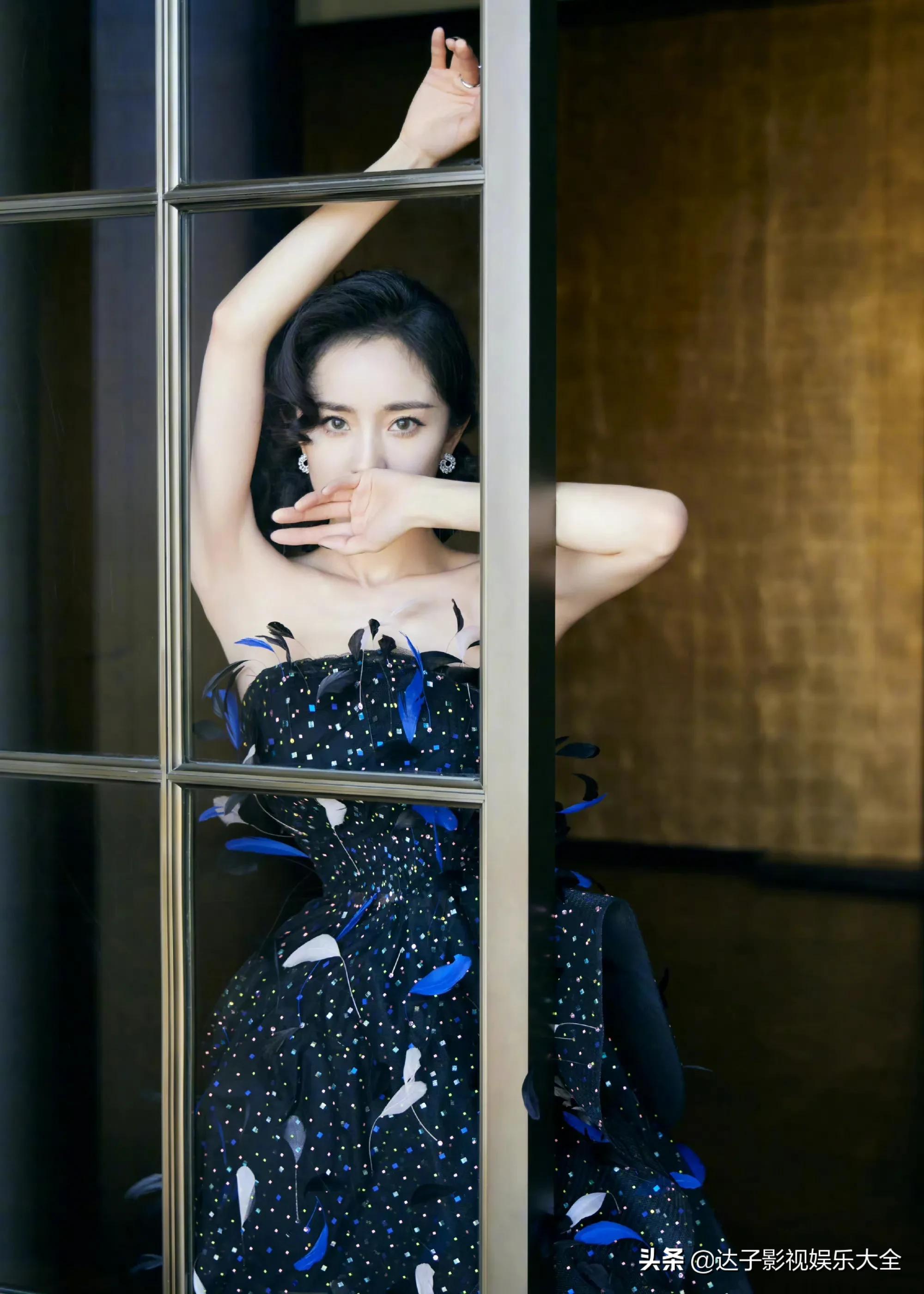 2022年 杨幂时尚芭莎大片合集