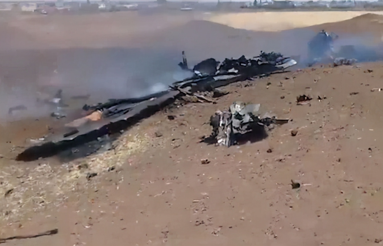 �������ս�Ժ�ը����Я��14öԭ�ӵ�ȫ������ܣ���۶�3�Һ�ĸ