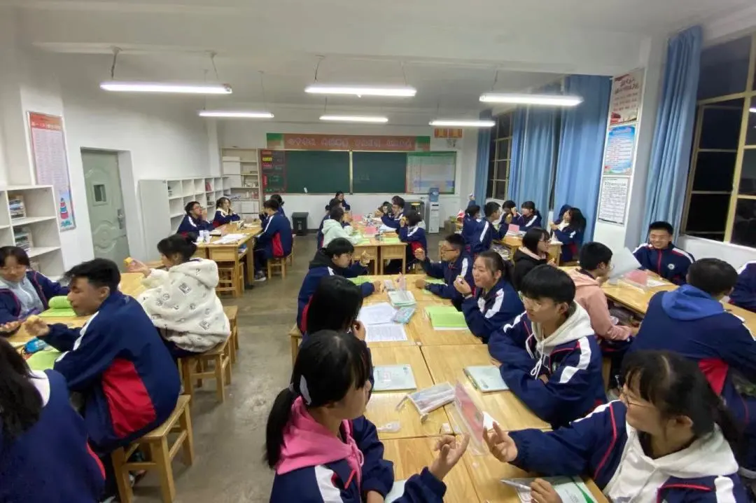 271教育丨冻土豆、炒冷面，原来是这种味道......
