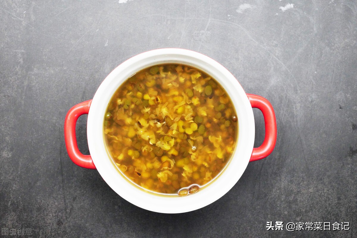 江浙滬的朋友注意了，梅雨季節多吃這四種食物，散濕氣養脾胃