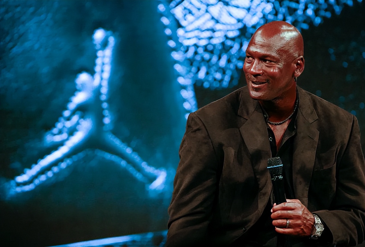 nba哪些球星有自己的代言鞋（NBA球星擁有終身球鞋代言有多難？科比都不行 僅6人做到）