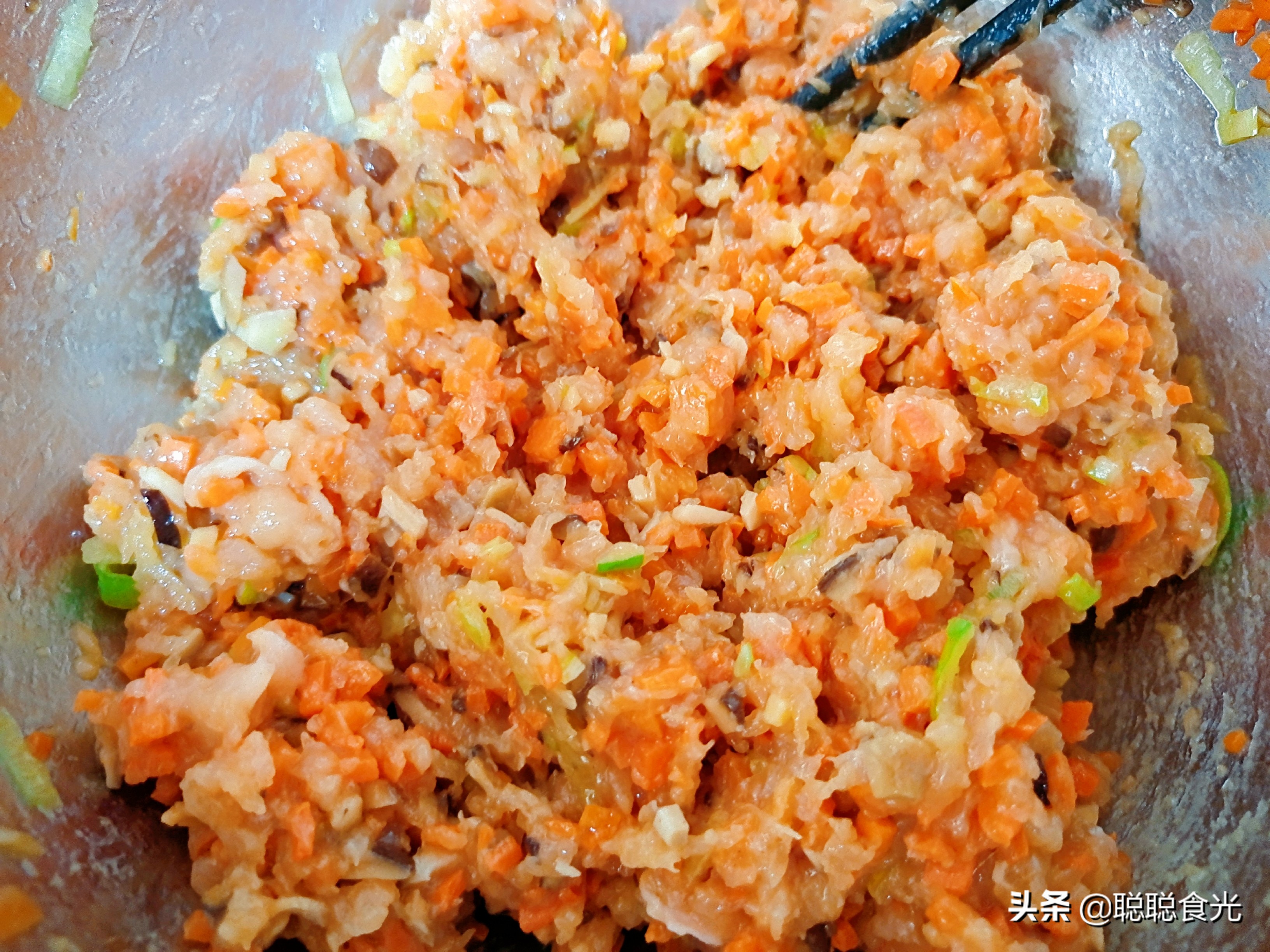 四,香菇胡萝卜鸡肉馅