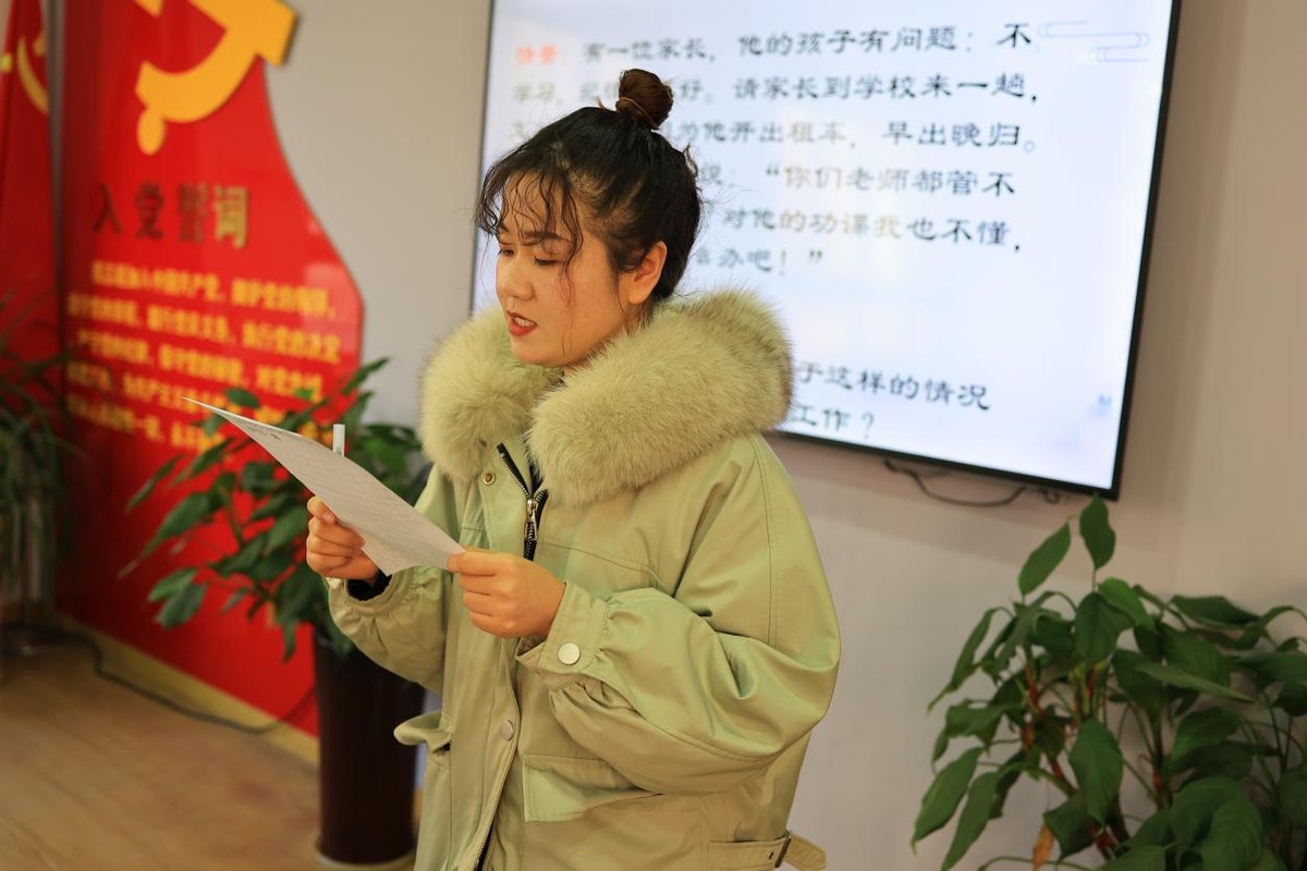 湖州市文苑小学举办青年教师情景模拟比赛活动 作者：王美萍
