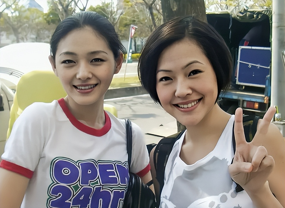 "风水轮流转",44岁阿雅,已经成长为大s望尘莫及的模样