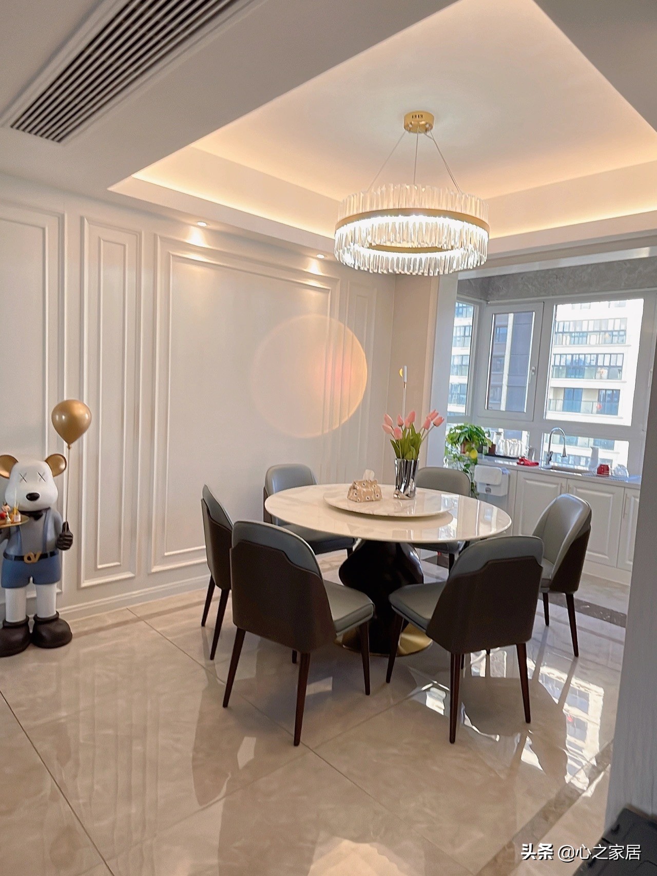 大四房的新家要用时尚大气的装修，不仅看着气派，住着也显霸气