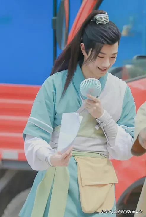 Angelababy郭芙蓉造型路透图来啦