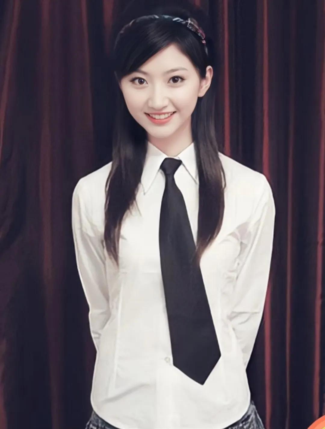 那些你没见过的景甜早期照片,太水灵了