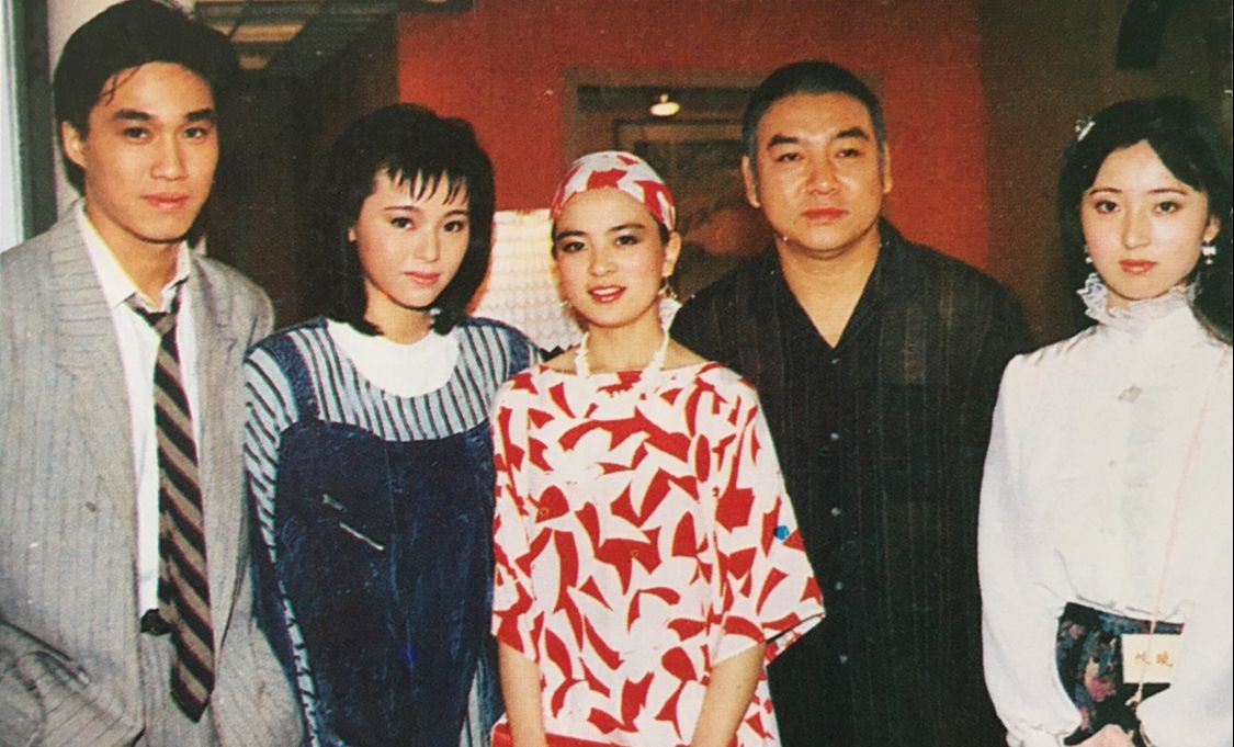 东方闻樱本色出演《红楼梦》，女孩都不和她玩，只和陈晓旭关系好