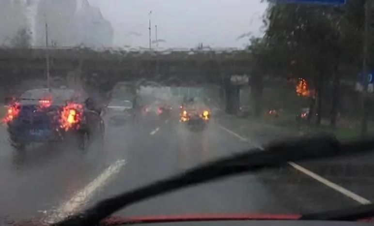 �������� ��ȫ�г����Բ�����