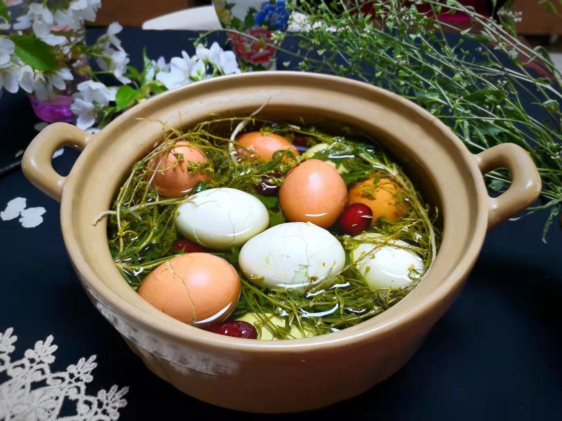 荠菜煮鸡蛋的功效与作用荠菜煮鸡蛋的正确做法